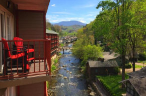Baymont by Wyndham Gatlinburg On The River Gatlinburg